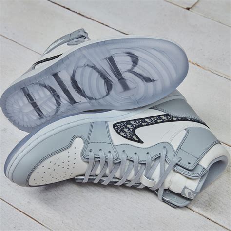 where to buy Dior sneakers